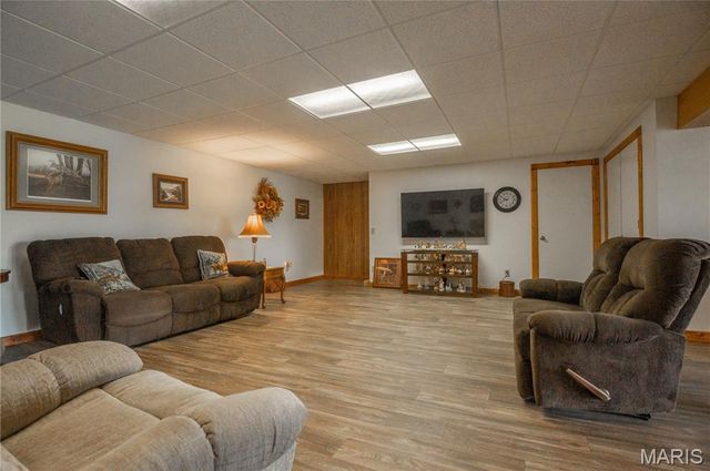 21895 County Road 550, Bloomfield, MO 63825