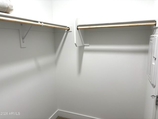 1009 E PASADENA Avenue, Phoenix, AZ 85014