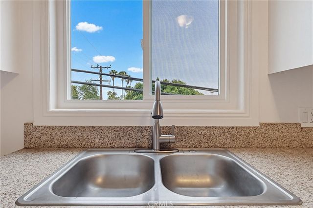 312 Raymondale, South Pasadena, CA 91030