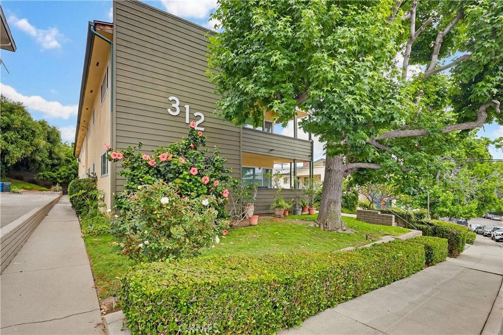 312 Raymondale, South Pasadena, CA 91030