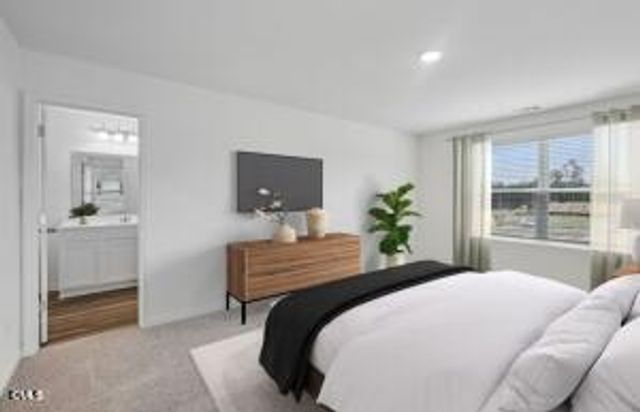 2065 Glen Crossing Drive, Durham, NC 27704