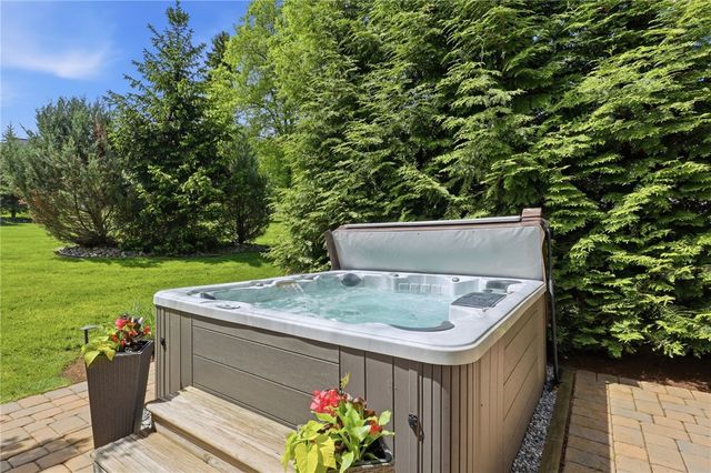 6779 Colyer Crossing, Victor, NY 14564