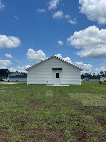 149 Birchwood Dr., Longs, SC 29568