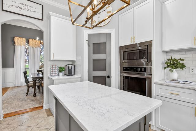 128 Canyon Ridge Trail, Aledo, TX 76008