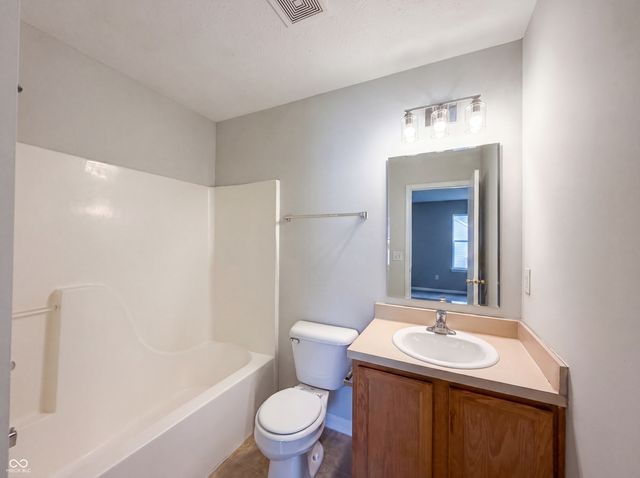 233 White Lick Drive, Indianapolis, IN 46227