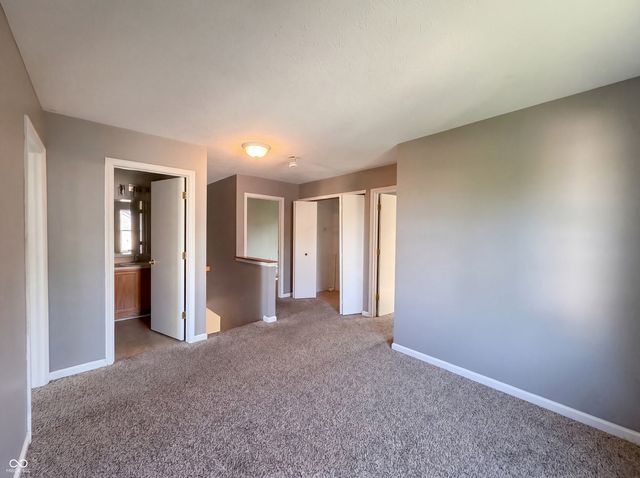 233 White Lick Drive, Indianapolis, IN 46227