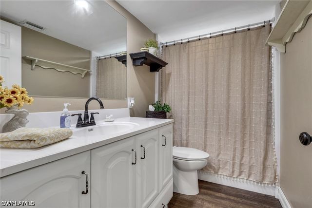 6101 Lancewood WAY, Naples, FL 34116