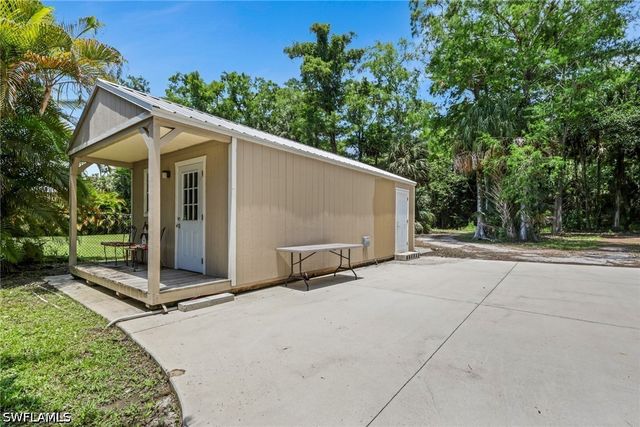 6101 Lancewood WAY, Naples, FL 34116