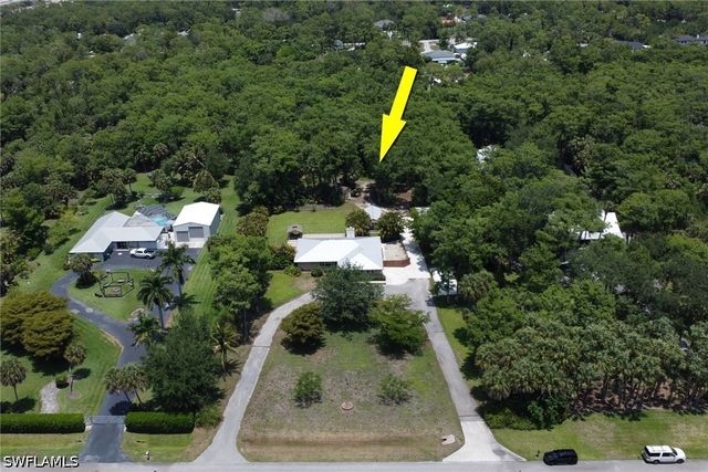 6101 Lancewood WAY, Naples, FL 34116