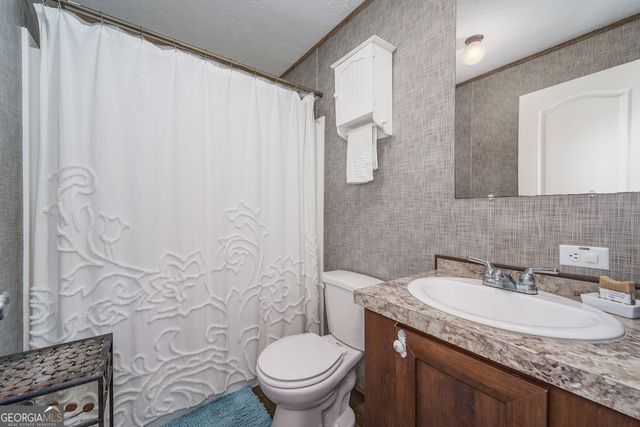 877 Leland Smith Road, Homerville, GA 31634