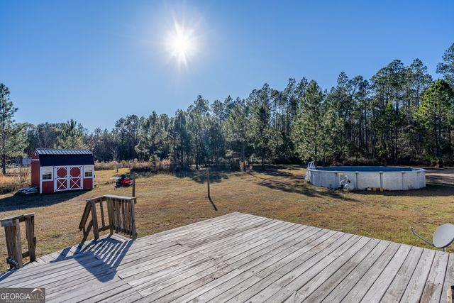 877 Leland Smith Road, Homerville, GA 31634