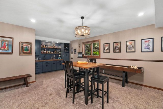 1828 Lake View Terrace, Stoughton, WI 53589