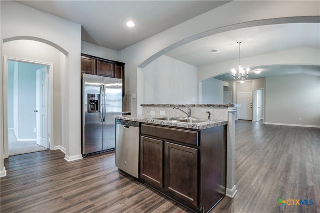 1041 Lauren Street, New Braunfels, TX 78130