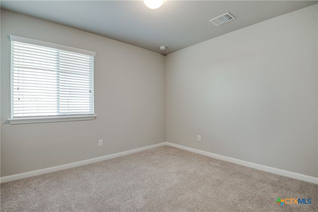 1041 Lauren Street, New Braunfels, TX 78130