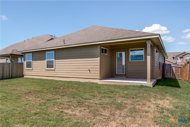 1041 Lauren Street, New Braunfels, TX 78130