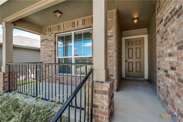 1041 Lauren Street, New Braunfels, TX 78130