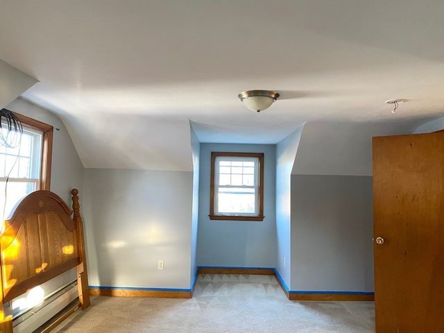 16 Oakdale St, Brockton, MA 02301