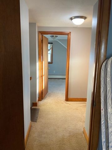 16 Oakdale St, Brockton, MA 02301