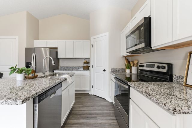 738 W 50th Ct S, Wichita, KS 67217