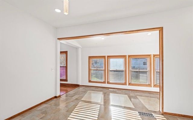 610 McClure Avenue, Elgin, IL 60123