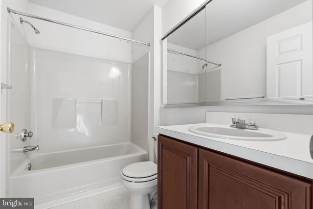 7601 JUNIPER LN, Palmyra, NJ 08065