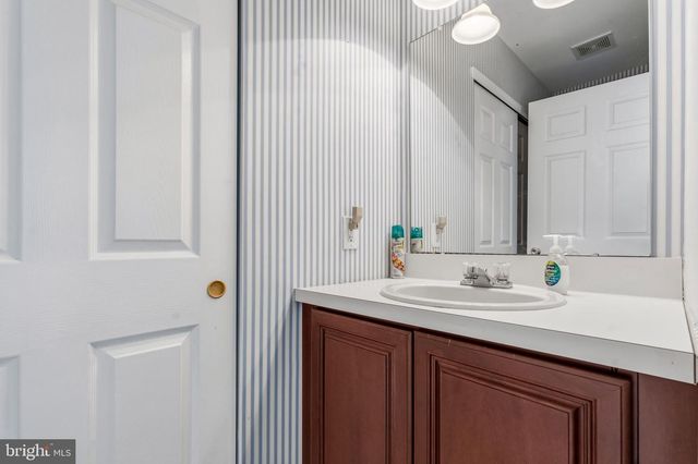 7601 JUNIPER LN, Palmyra, NJ 08065