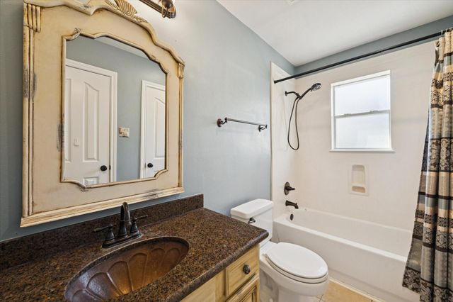 501 Pine Bluff Drive, Friendswood, TX 77546