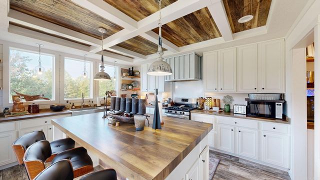 2570 Highway 7, Bismarck, AR 71929