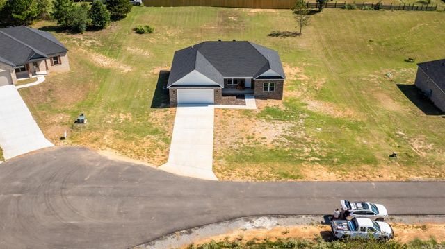 26 High Point, Greenbrier, AR 72058