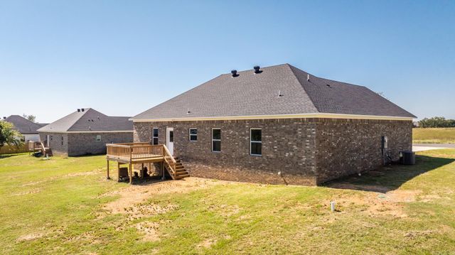 26 High Point, Greenbrier, AR 72058