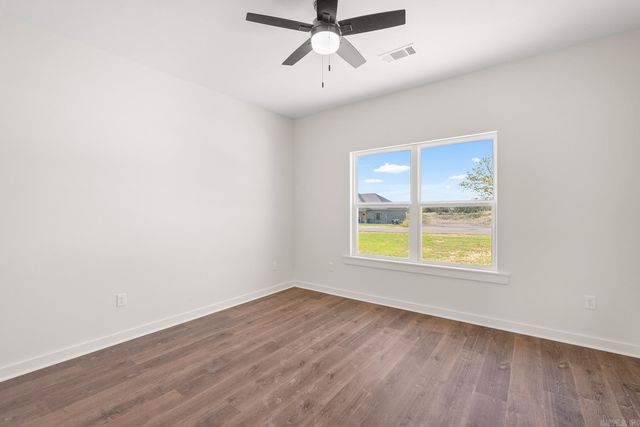 26 High Point, Greenbrier, AR 72058