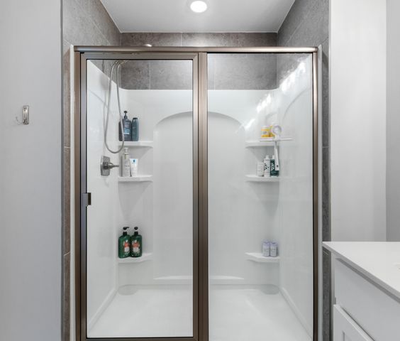 1524 Kingbird Dr, Clarksville, TN 37040