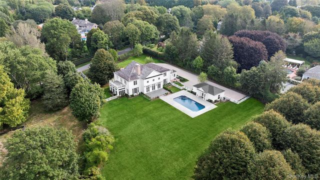 344 Great Plains Road, Southampton, NY 11968