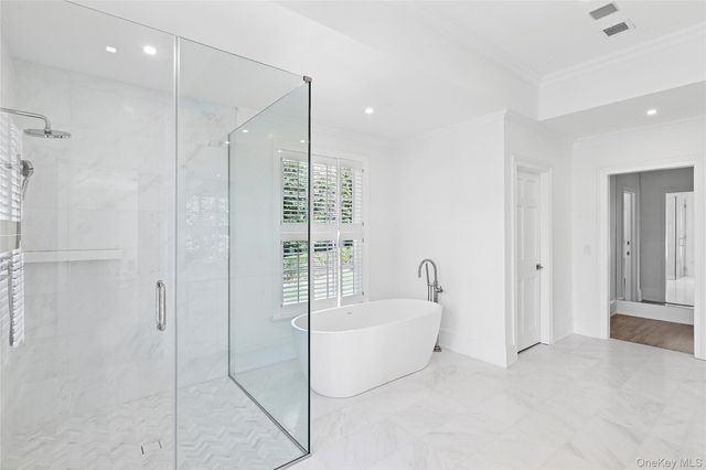 344 Great Plains Road, Southampton, NY 11968