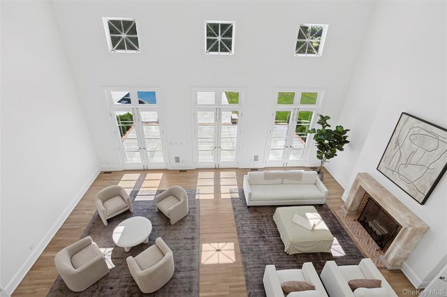 344 Great Plains Road, Southampton, NY 11968