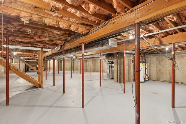 344 Great Plains Road, Southampton, NY 11968