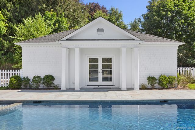 344 Great Plains Road, Southampton, NY 11968