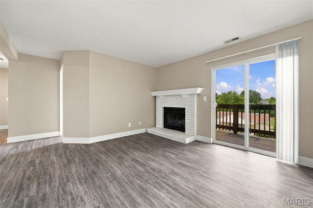 2415 Sandalwood Creek Court C, Wildwood, MO 63038