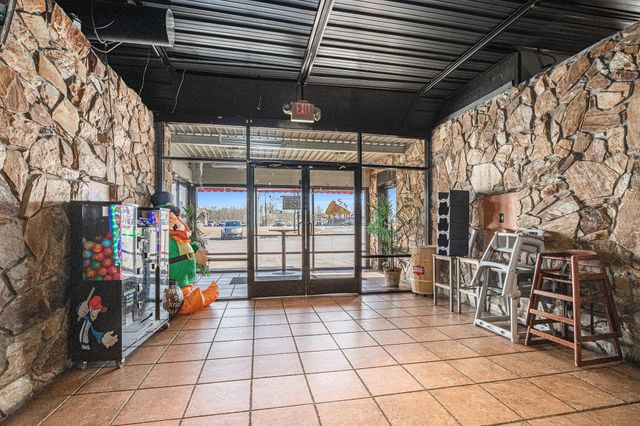 2732 S 11th Street Street, Niles, MI 49120