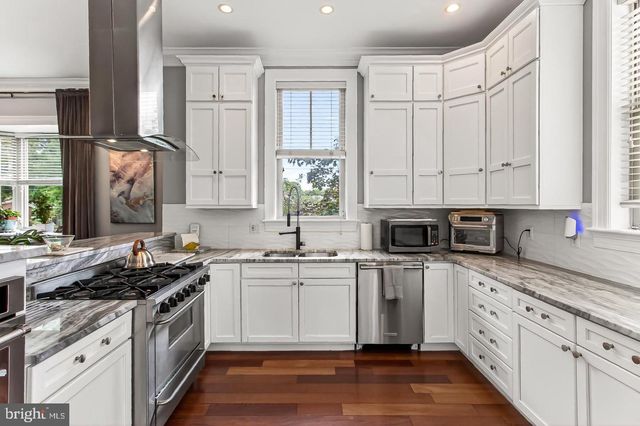 4125 19TH ST NE, Washington, DC 20018