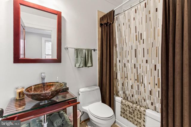 4125 19TH ST NE, Washington, DC 20018