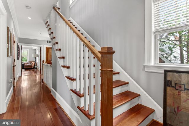 4125 19TH ST NE, Washington, DC 20018