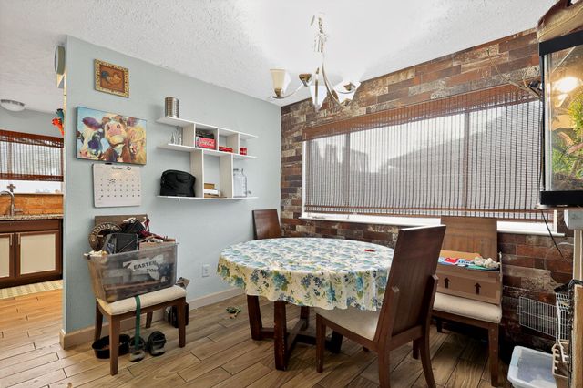 2795 Wood Hollow Drive, League City, TX 77573