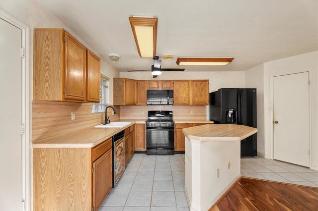 16438 Camino Del Sol Drive, Houston, TX 77083