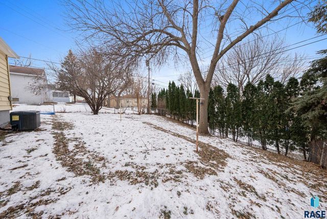 1005 S Tabbert Cir Circle, Sioux Falls, SD 57103