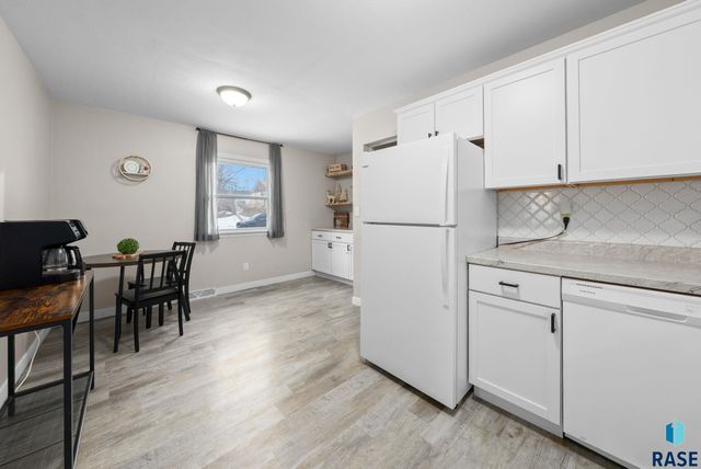 1005 S Tabbert Cir Circle, Sioux Falls, SD 57103