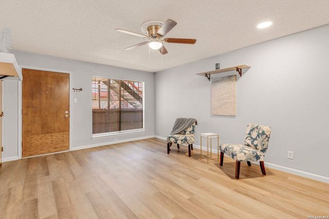 3243 Nacogdoches Rd Apt 609, San Antonio, TX 78217