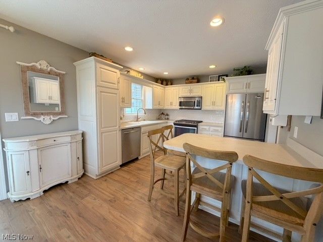 1131 Millbrook Square NE, Bolivar, OH 44612