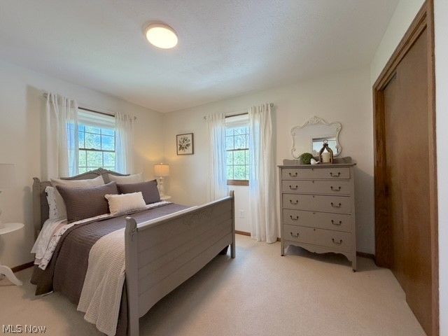 1131 Millbrook Square NE, Bolivar, OH 44612