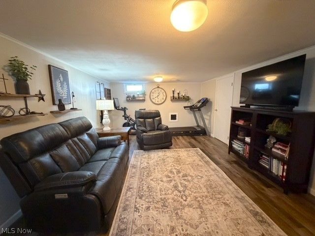 1131 Millbrook Square NE, Bolivar, OH 44612